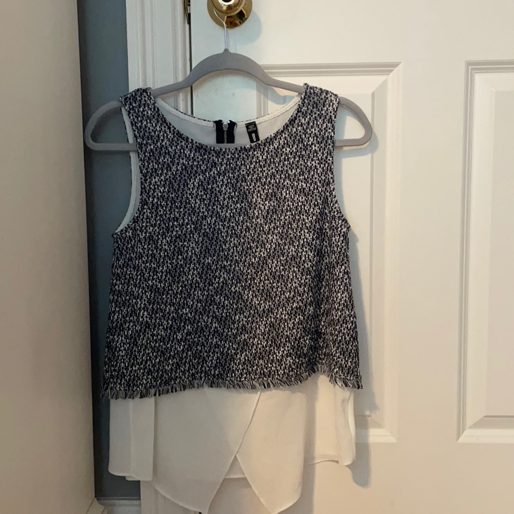 Lord and Taylor Layer Top (XS)